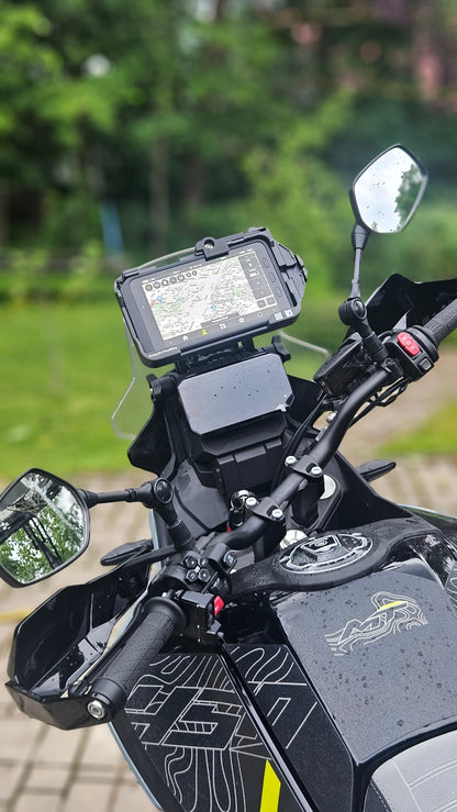 Tablet Holder Adapter – AMPS Hole Pattern with center Position and Vertical Offset (±30mm)